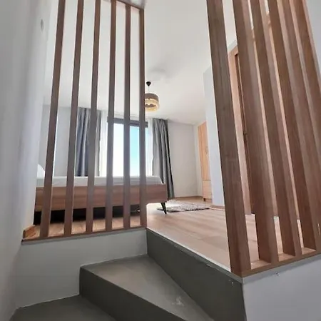 Apartmán Specially Designed W/private Garden&sea View