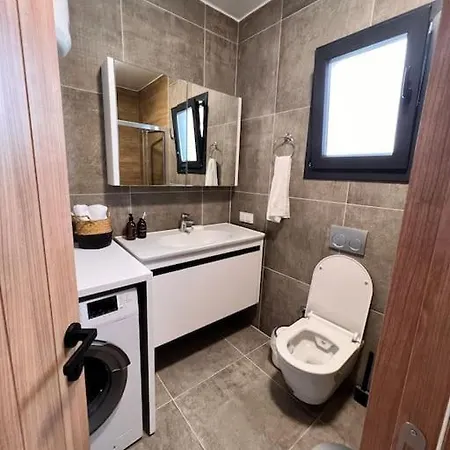 Apartmán Specially Designed W/private Garden&sea View *